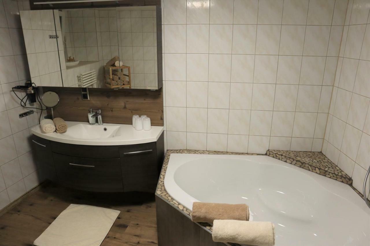 Ferienwohnung Lenz ザウテンス エクステリア 写真